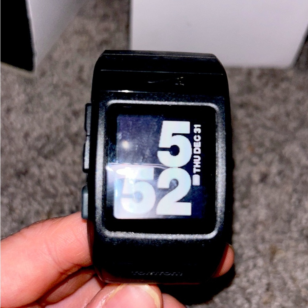 Nike watch still works hardly worn